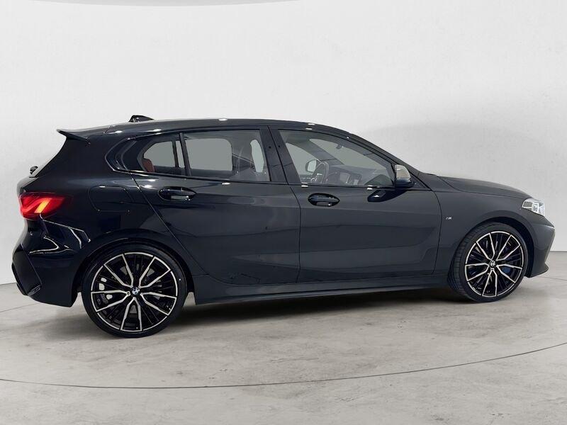 BMW Serie 1 M 135i xDrive Colorvision Edition