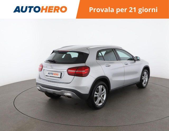 MERCEDES-BENZ GLA 180 Sport