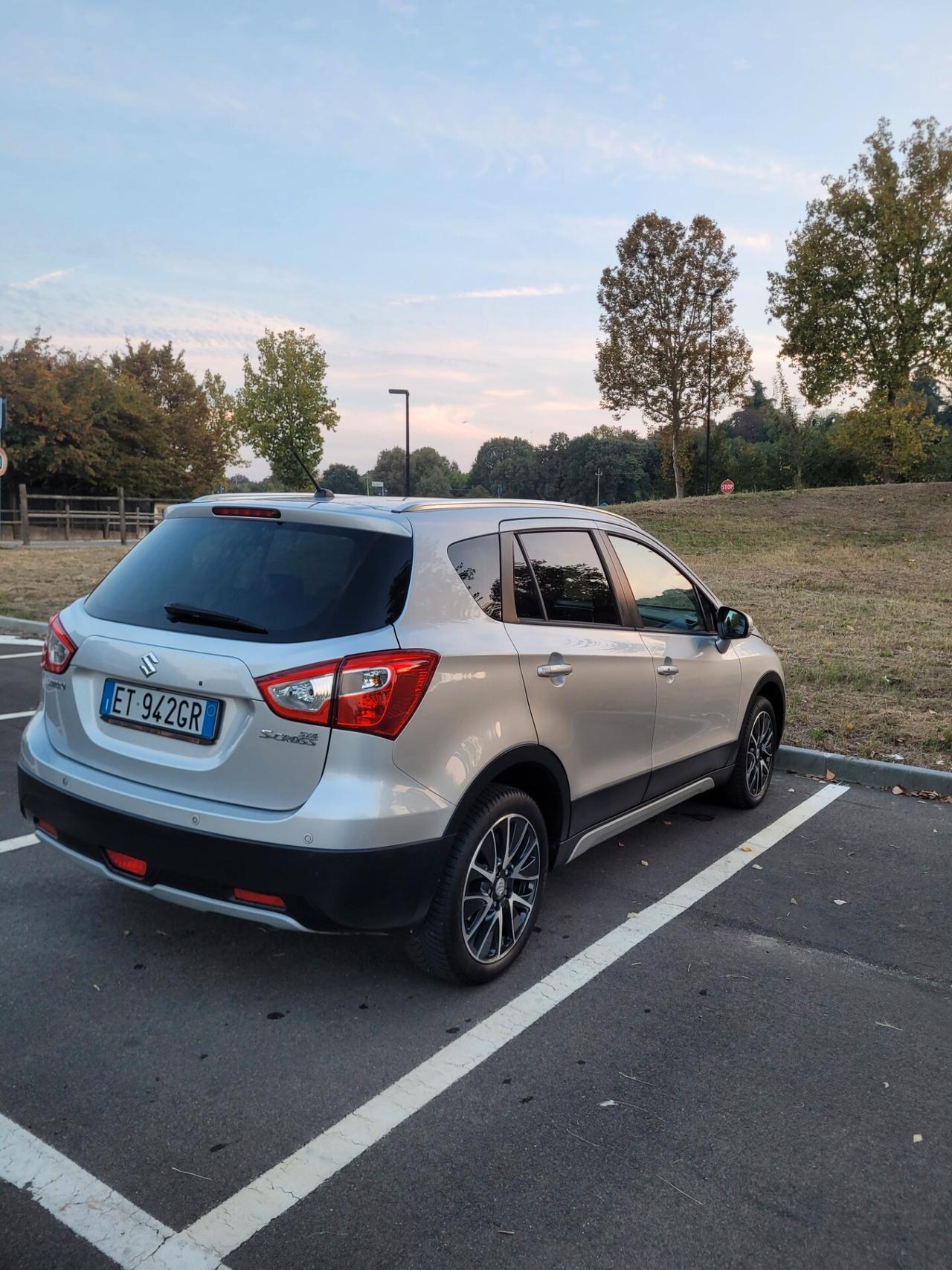 Suzuki S-Cross 1.6 VVT Top