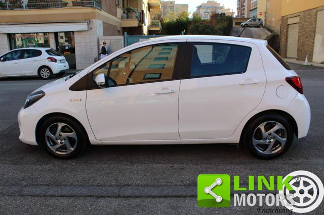TOYOTA Yaris 1.5 Hybrid 5 porte Active cambio automatico