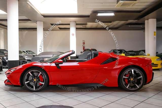 Ferrari SF90 Spider |LIFT SYS|CARBON|LEDS|DAYTONA SEATS|HI-FI|CAMERA