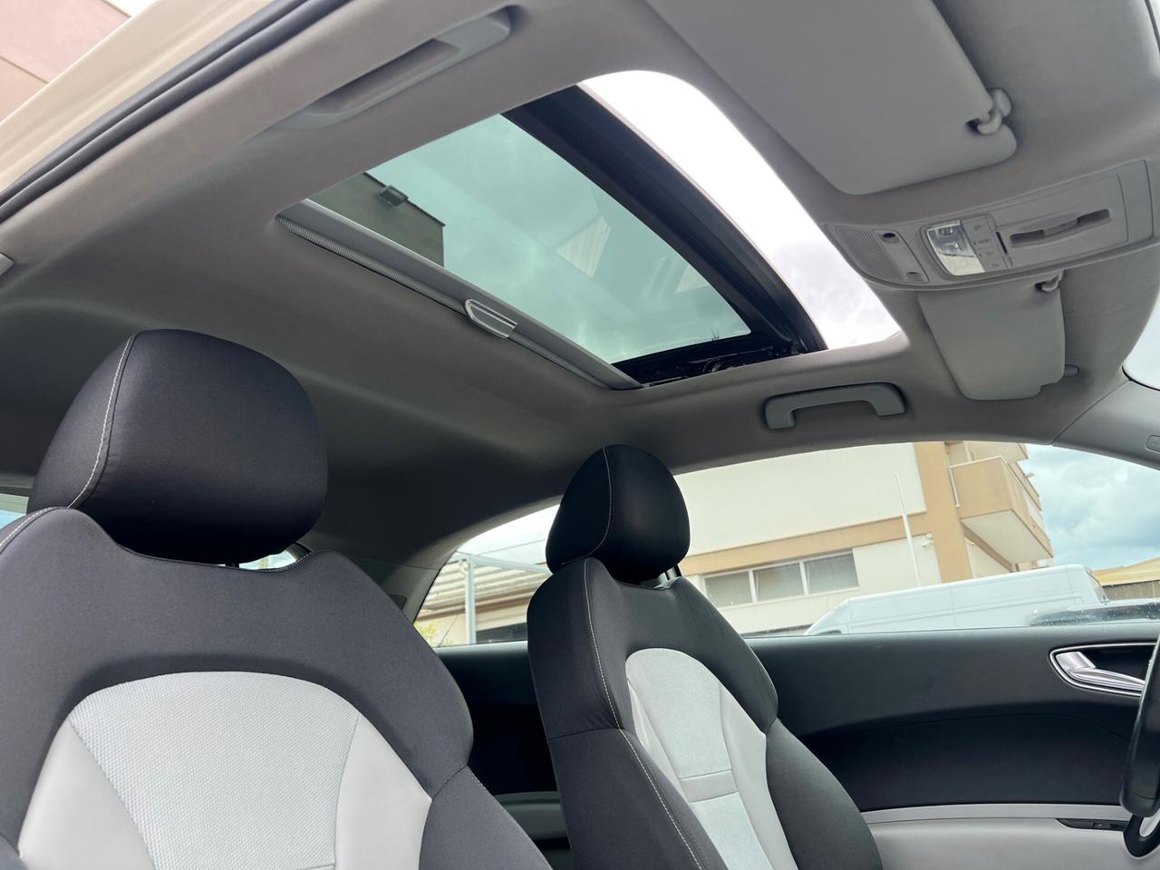 Audi A1 3pt 1.6 tdi 90cv Ambition S LINE XENON/TETTO PERF.