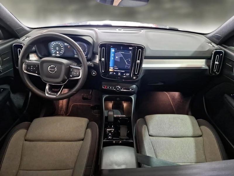 VOLVO XC40 T5 RECHARGE PLUG-IN AUTO PLUS BRIGHT SUV