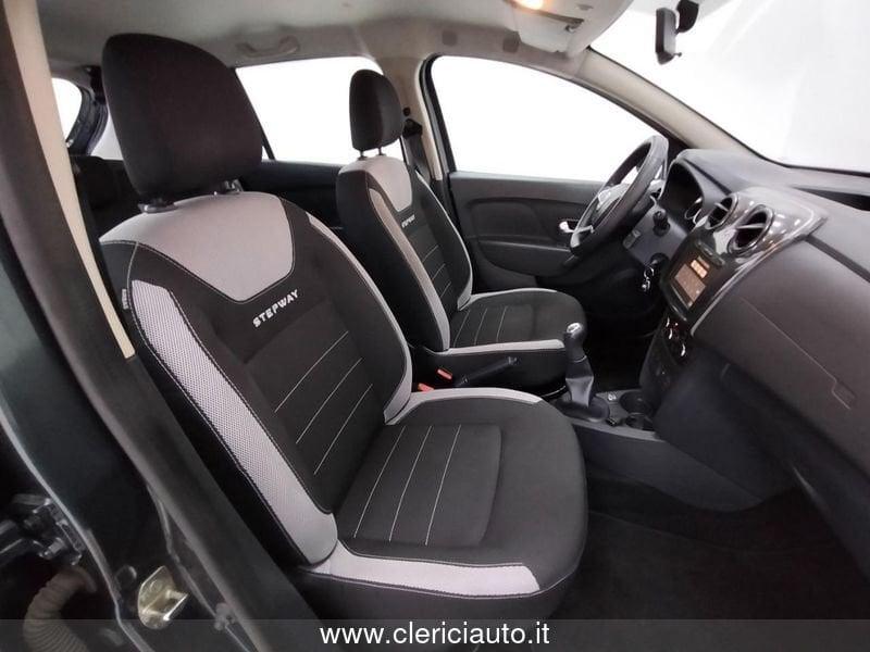 Dacia Sandero Stepway 1.0 TCe 100 CV ECO-G Comfort
