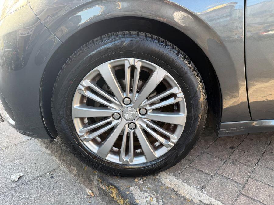 PEUGEOT 208 1.2 ACTIVE CERTIFICATA UNIPROPRIETARIO