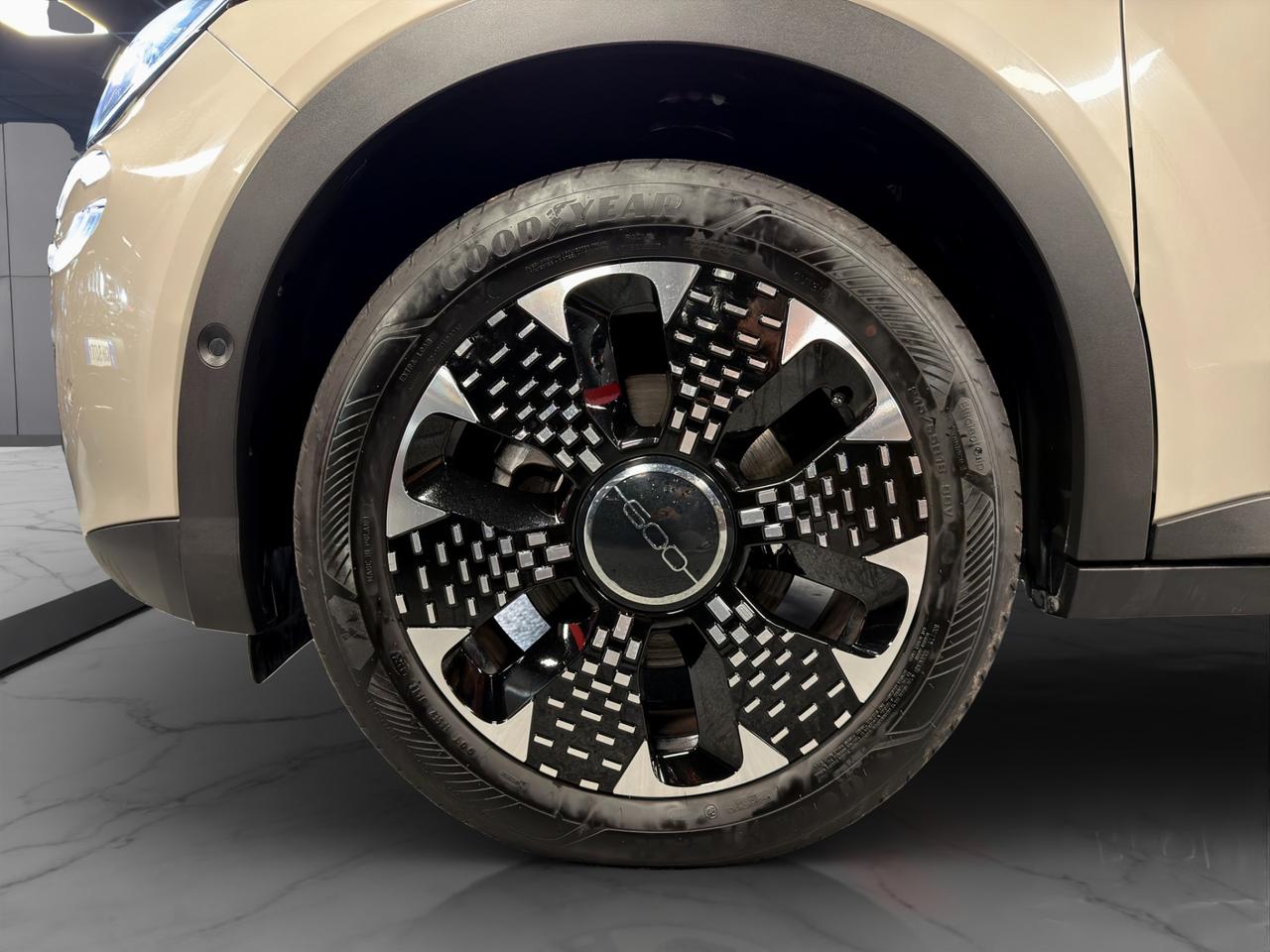 Fiat 600 1.2 hybrid La Prima 145cv auto