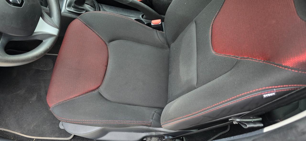 Renault Clio dCi 8V 90CV EDC Start&Stop 5 porte Energy Zen