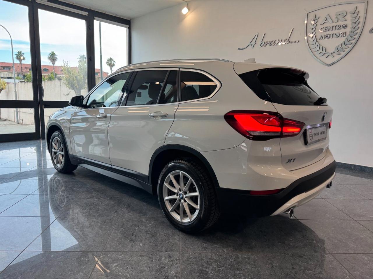 BMW X1 sdrive18d Sport auto Navi led Tagliandi Bmw