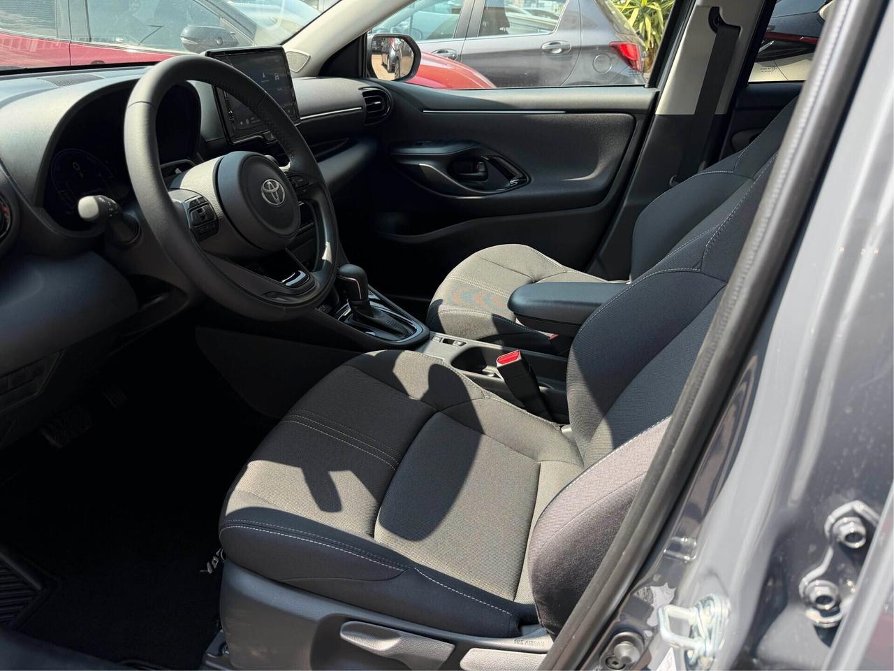 NUOVA Toyota Yaris 1.5 Hybrid Icon 2026