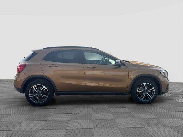 MERCEDES-BENZ CLA sse GLA GLA 200 CDI/d Automatic Premium