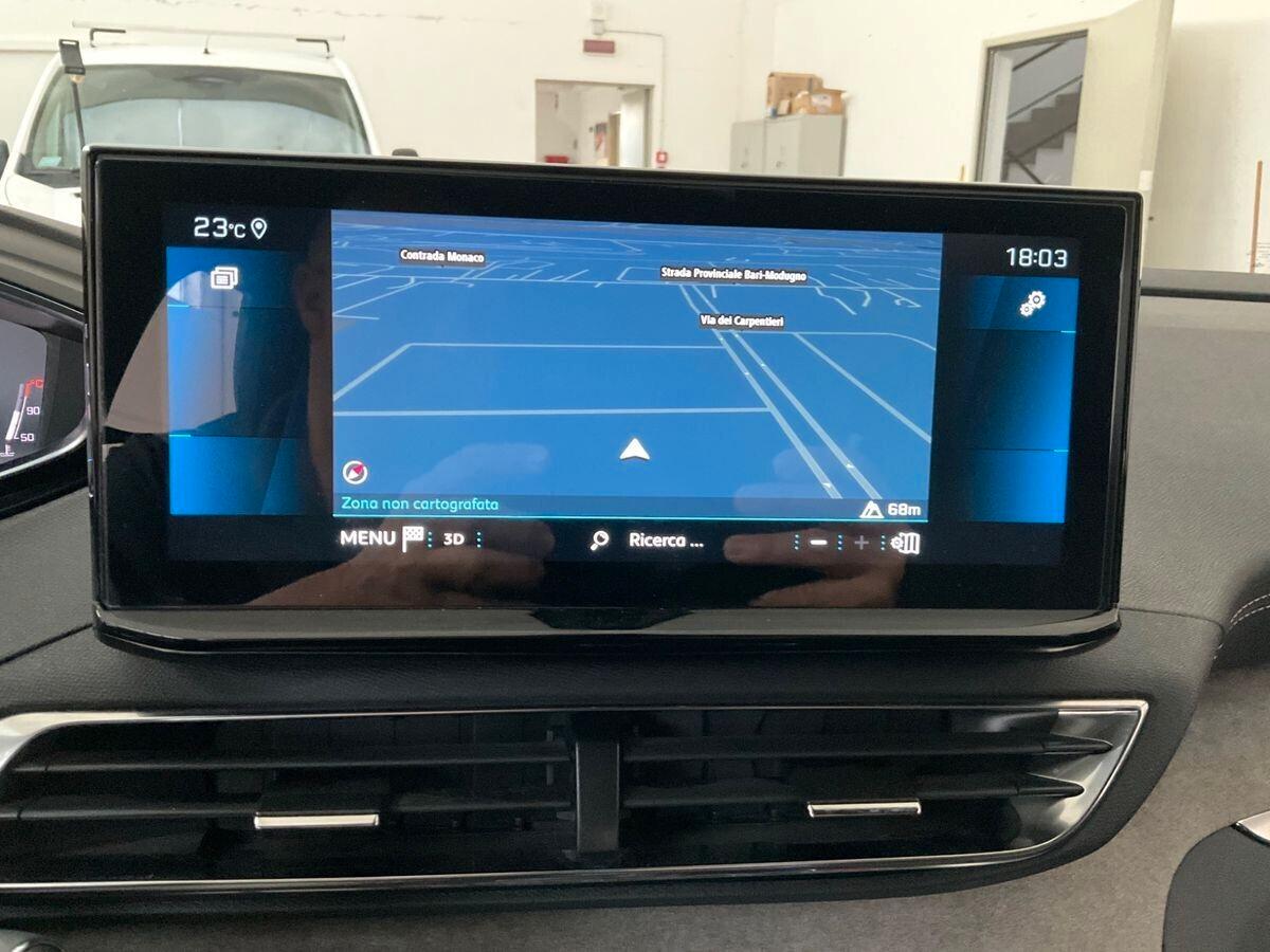Peugeot 3008 1.5HDI FULLOPTIONAL NUOVA 2019