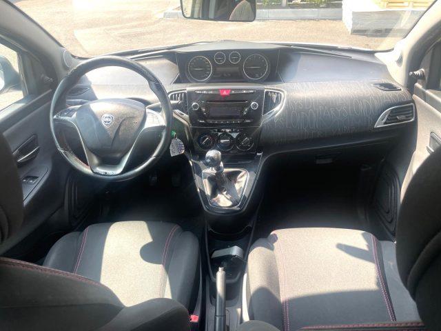 LANCIA Ypsilon 1.2 BENZ 69 CV 5 porte Silver