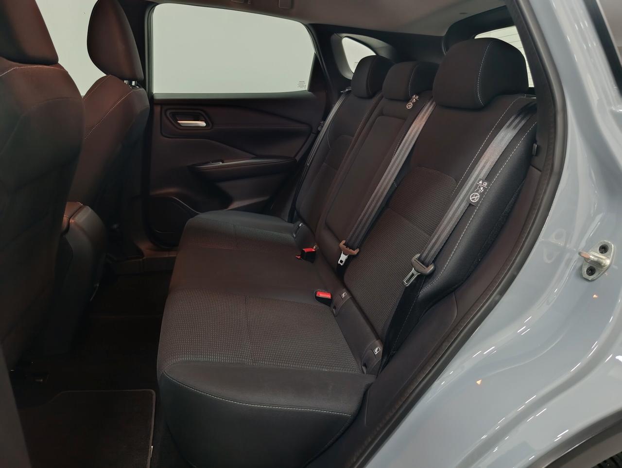 Nissan Qashqai MHEV 140 CV Business