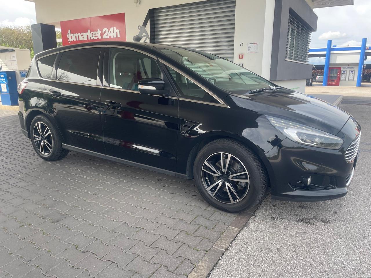 Ford S-Max 2.0 TDCi anno 2017 /7 posti garanzia 12/12
