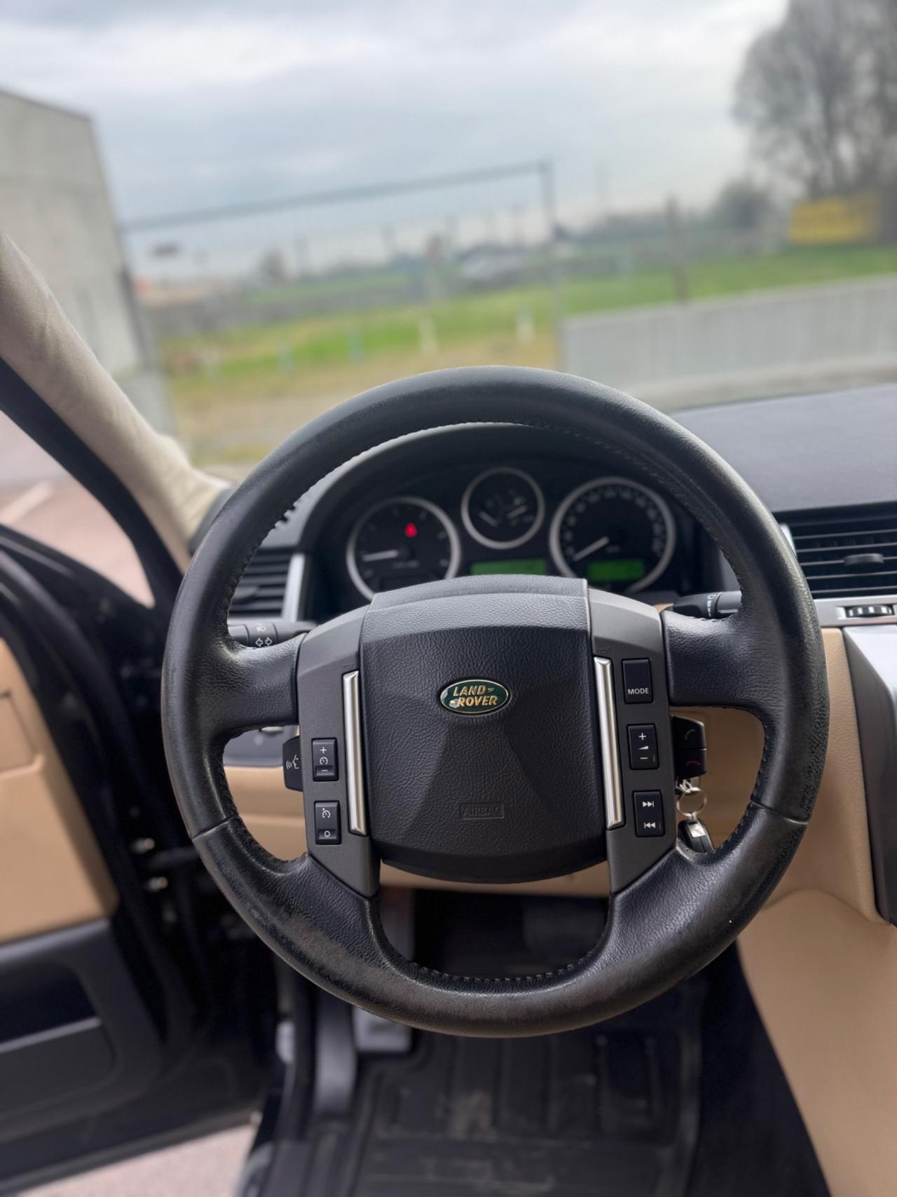 RANGE ROVER SPORT 2.7 TDV6 HSE 179.000 KM