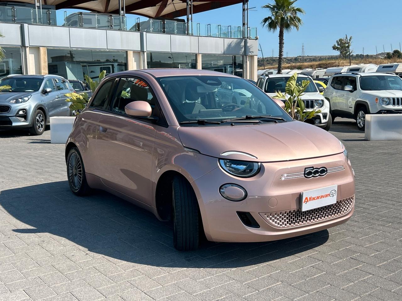 Fiat 500e 42 kWh Icon