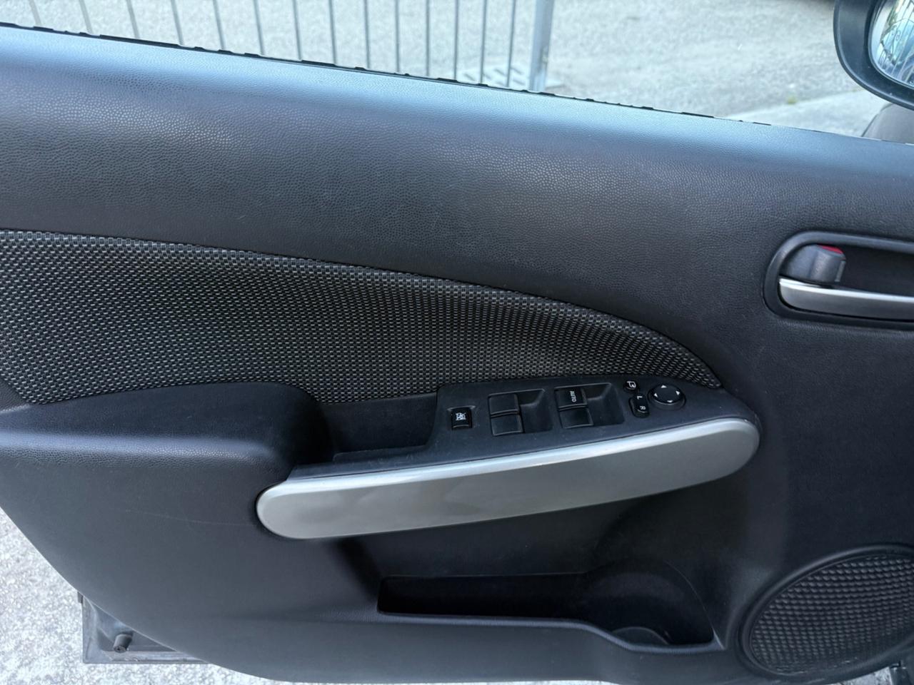 Mazda 2 1.3 BENZINA 5p. Sport Neopatentati 2011