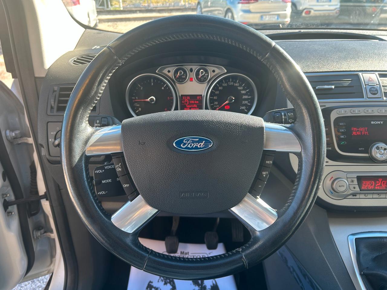 Ford Kuga 2.0 TDCi 136 CV 4WD Titanium DPF 4x4