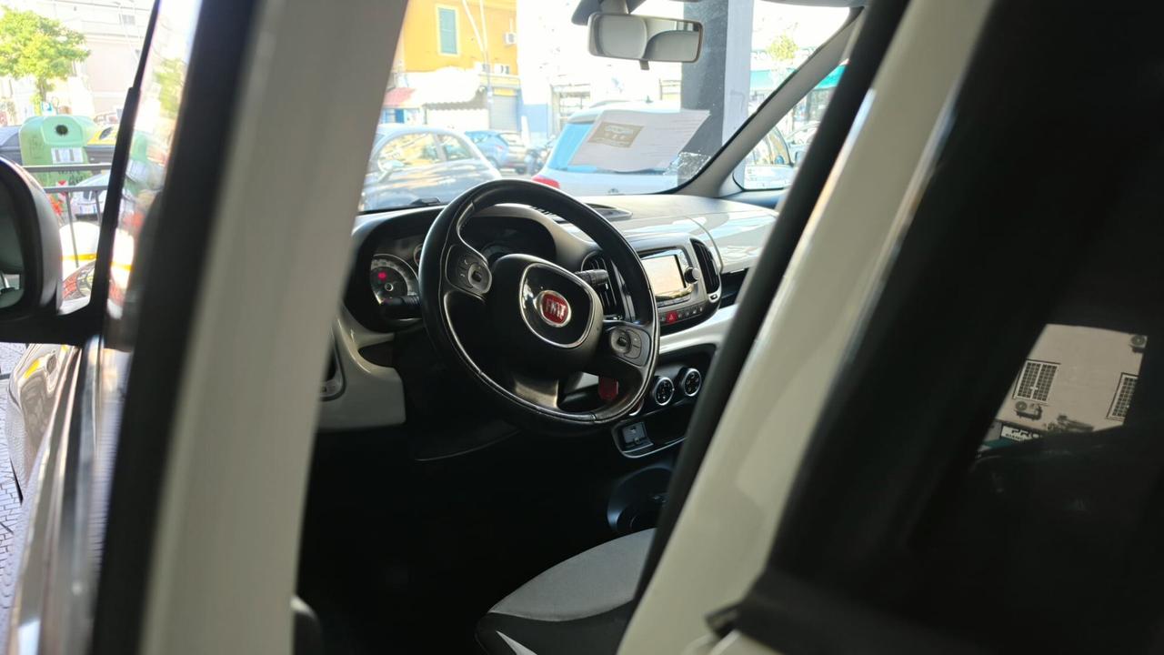 Fiat 500L 0.9 TwinAir Turbo Natural Power Lounge