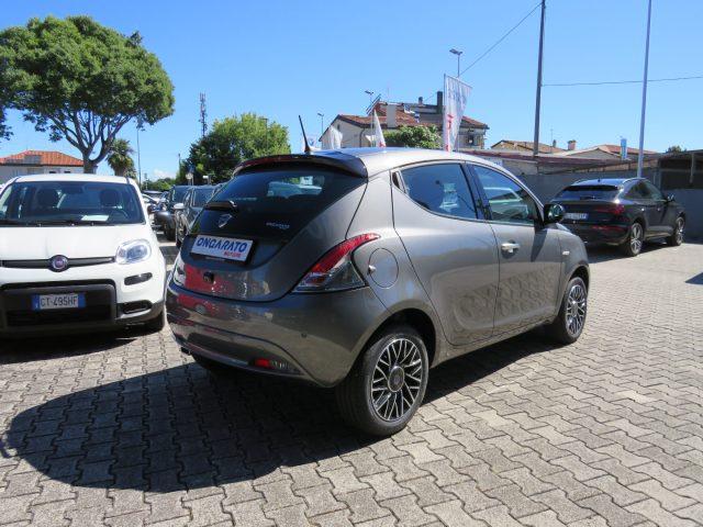 LANCIA Ypsilon 1.0 FireFly 5 porte S&S Hybrid Platino