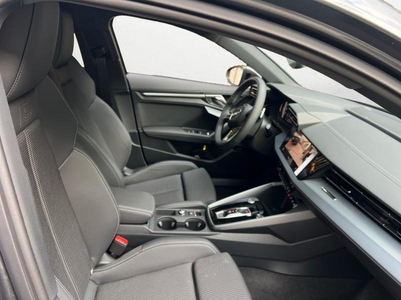 Audi A3 SPB 35 TDI S tronic S line edition KM0