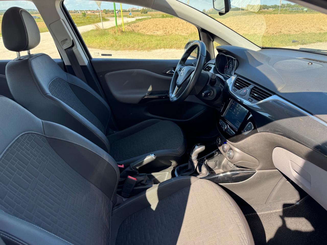 Opel Corsa 1.4 90CV Start&Stop aut. Coupé b-Color