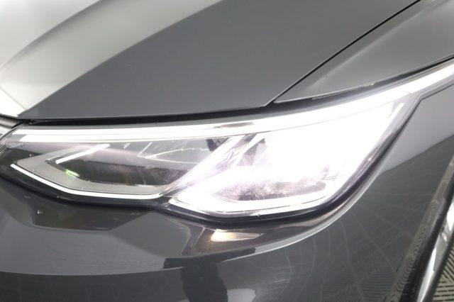 VOLKSWAGEN Golf Golf 1.5 eTSI 130 CV EVO ACT DSG Life