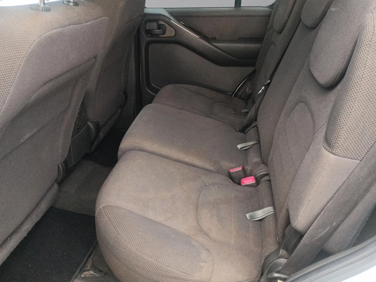 Nissan Pathfinder 2.5 dCi XE