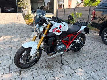 Bmw R 1200 R solo 15.000 km - ESA - KEYLESS GO - MANOPOLE RISCALDATE