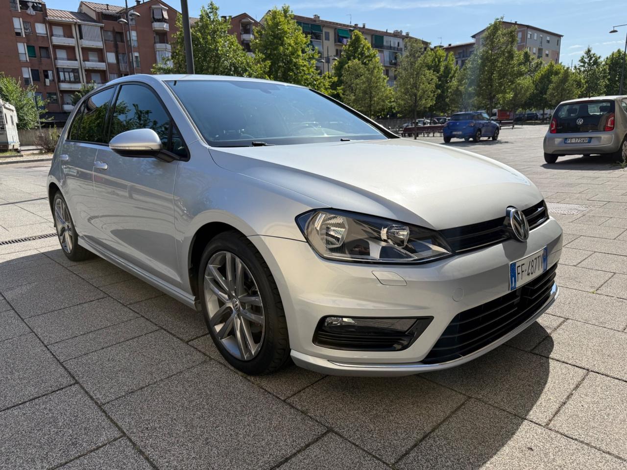 Volkswagen Golf 1.6 TDI 110 CV 5p. R-LINE BlueMotion Technology