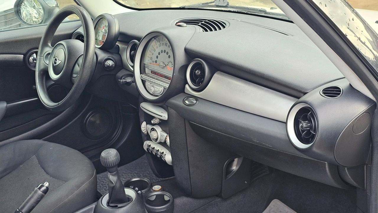 Mini 1.6 16V Cooper Diesel