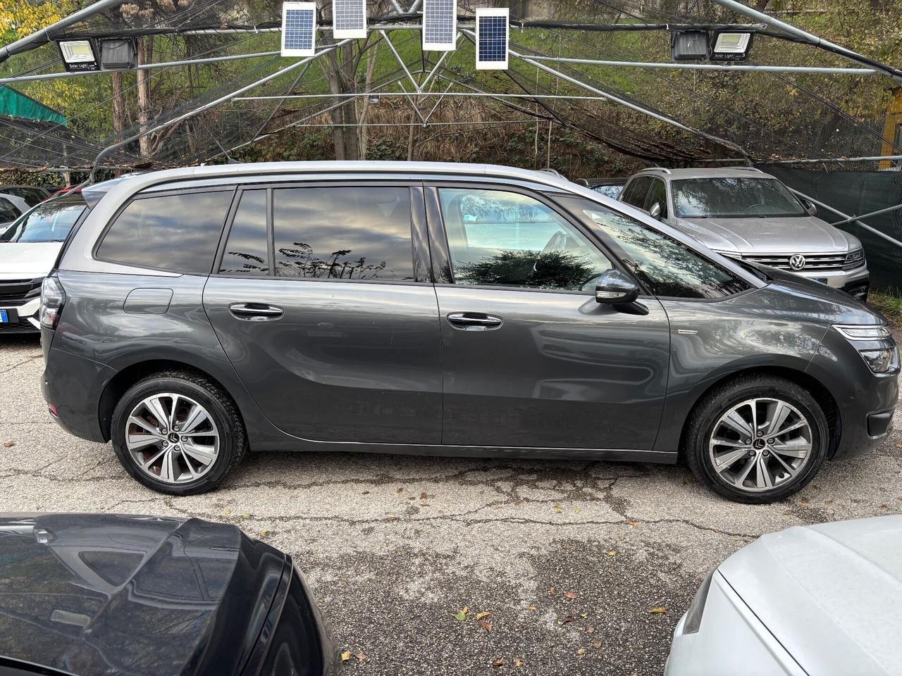 Citroen Grand C4 Picasso benzina 130cv 7 posti Shine