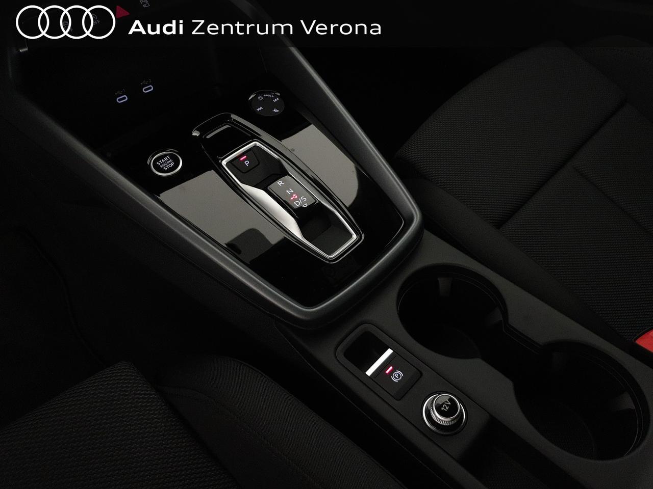 Sportback 2.0TDI 150CV S tronic Business Advanced