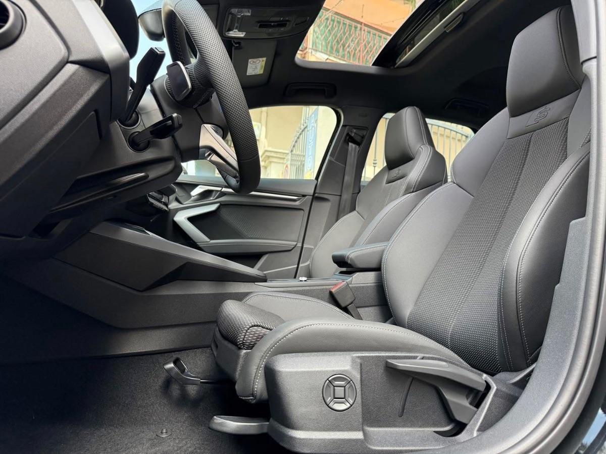 New Audi A3 Sportback 35 TFSI S-line Idenity Black 150CV