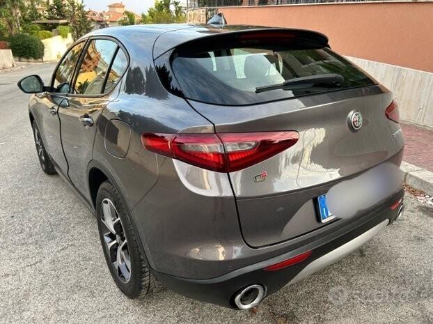 Alfa Romeo Stelvio 2.2 Turbodiesel 180 CV Executiv