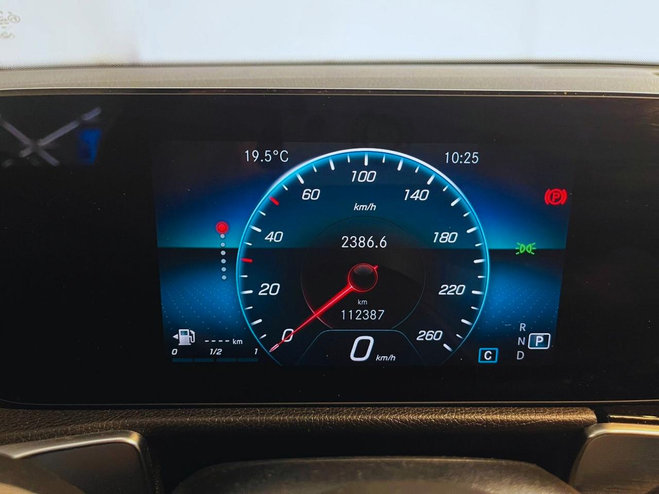 Mercedes-benz GLB 180 d Automatic Business Extra