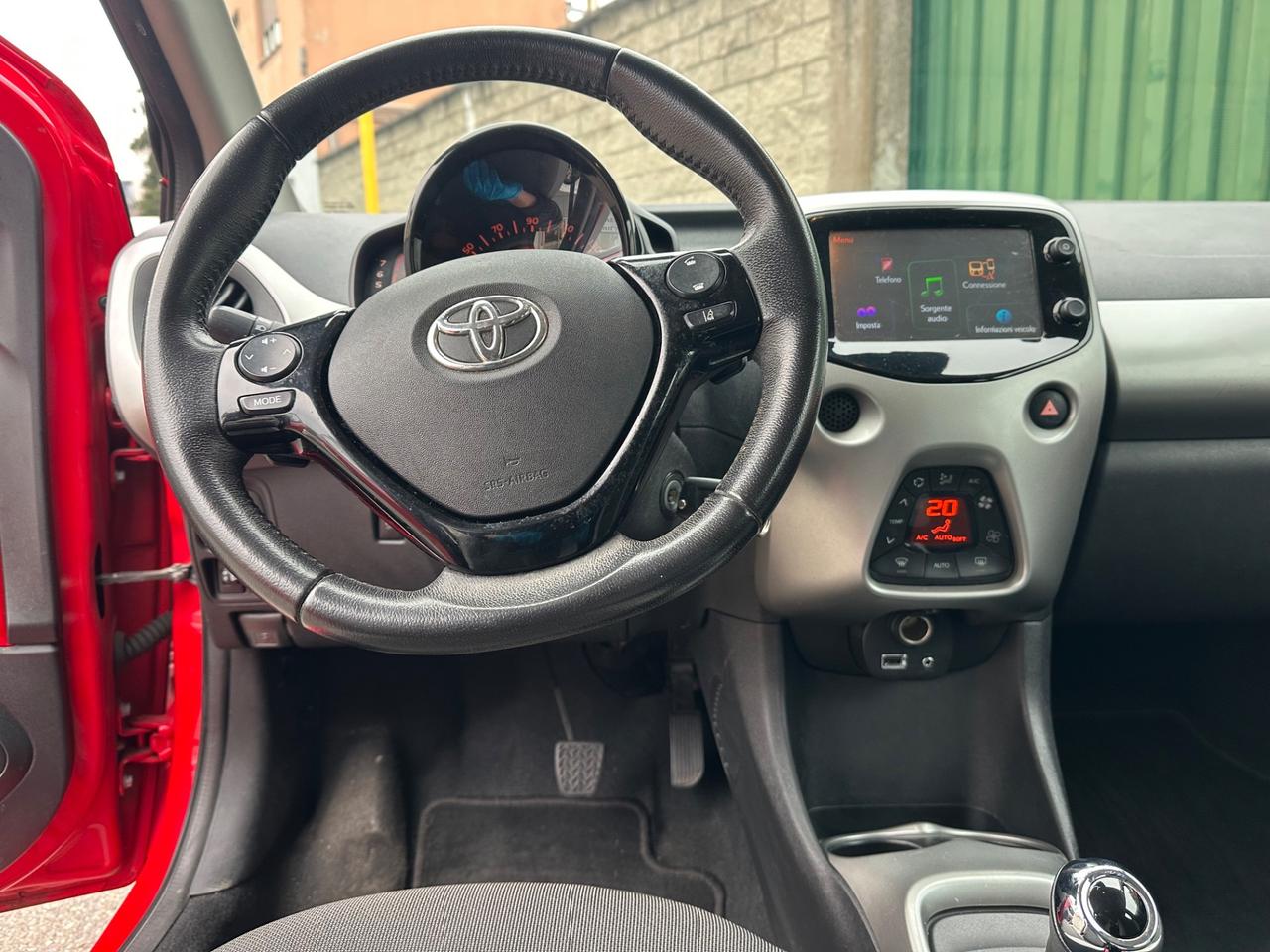 Toyota Aygo 1.0 VVT-i 69 CV 5 TSS MMT