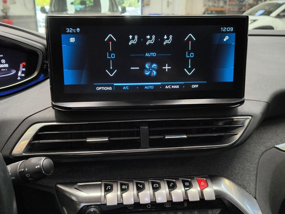 PEUGEOT 3008 2ª serie - 3008 BlueHDi 130 S&S EAT8 Allure