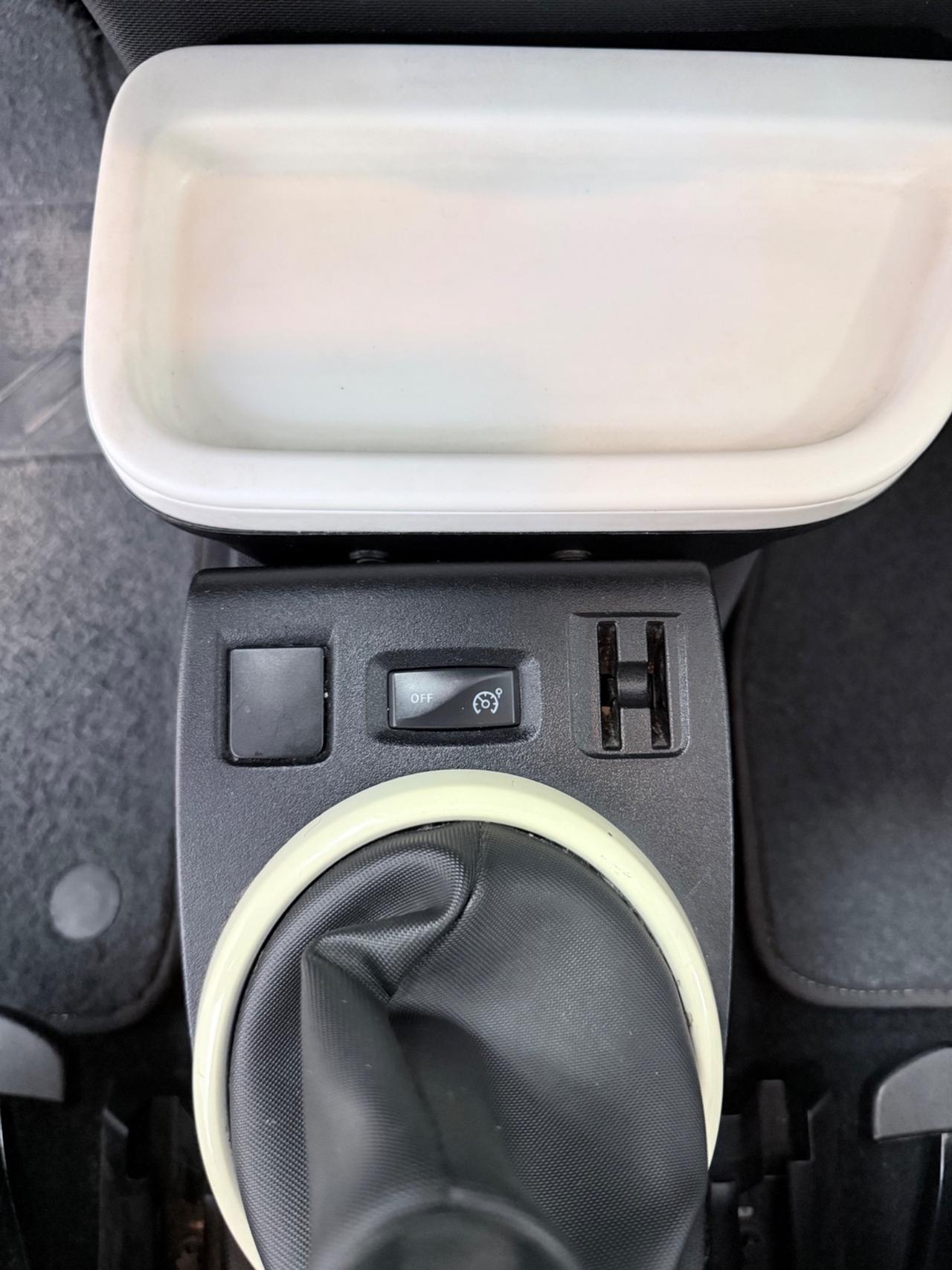 Renault Twingo SCe Stop&Start Lovely2