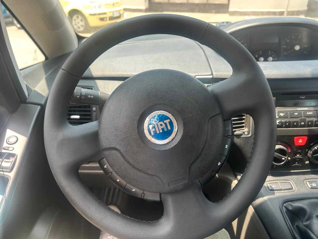 Fiat Idea 1.3 Multijet 16V 70 CV BlackEnergy