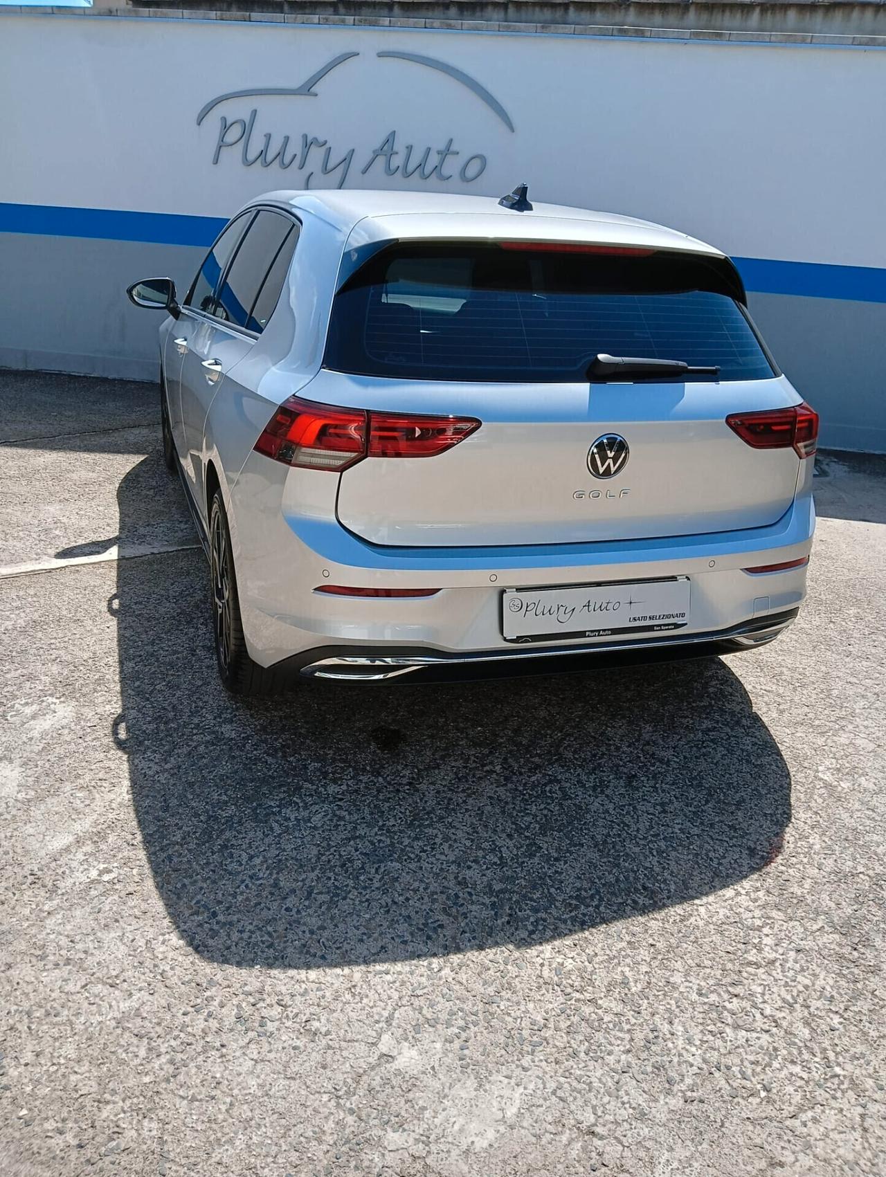 Volkswagen Golf 1.0 TSI 115 CV 5p. Business BlueMotion Technology