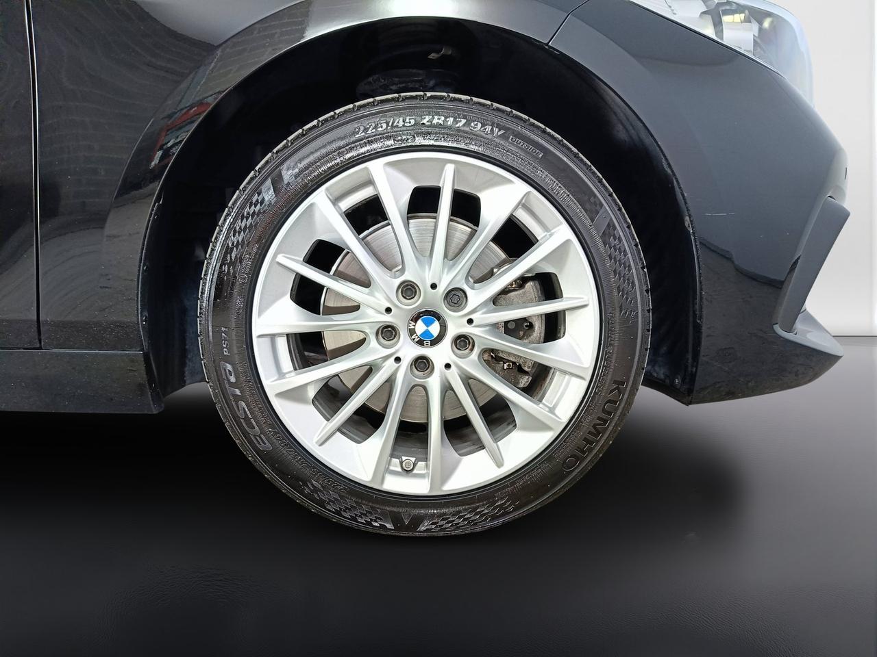 BMW Serie 1 F40 - 116d Business Advantage auto