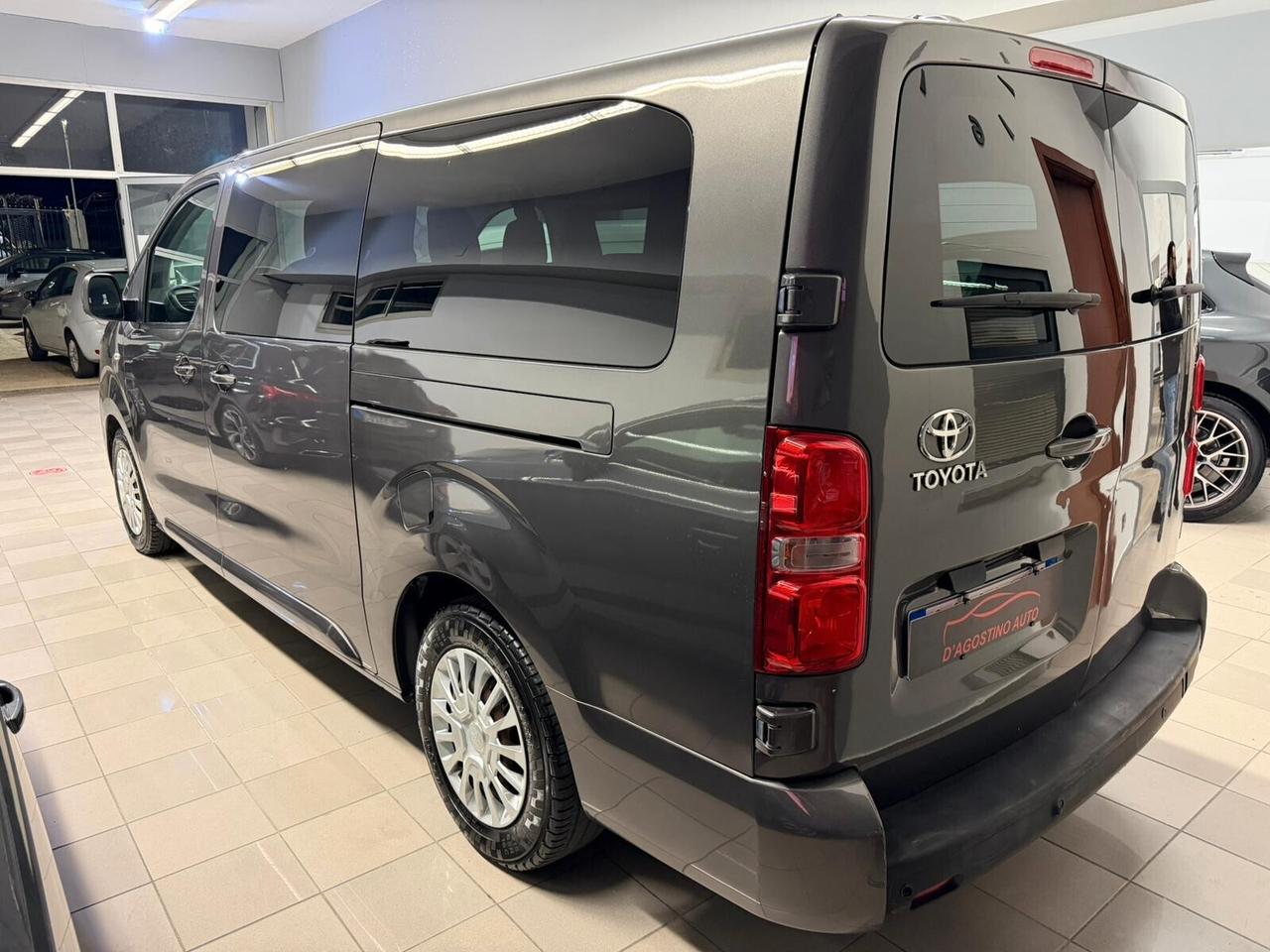 Toyota Proace Verso 1.5D L0 D Luxury