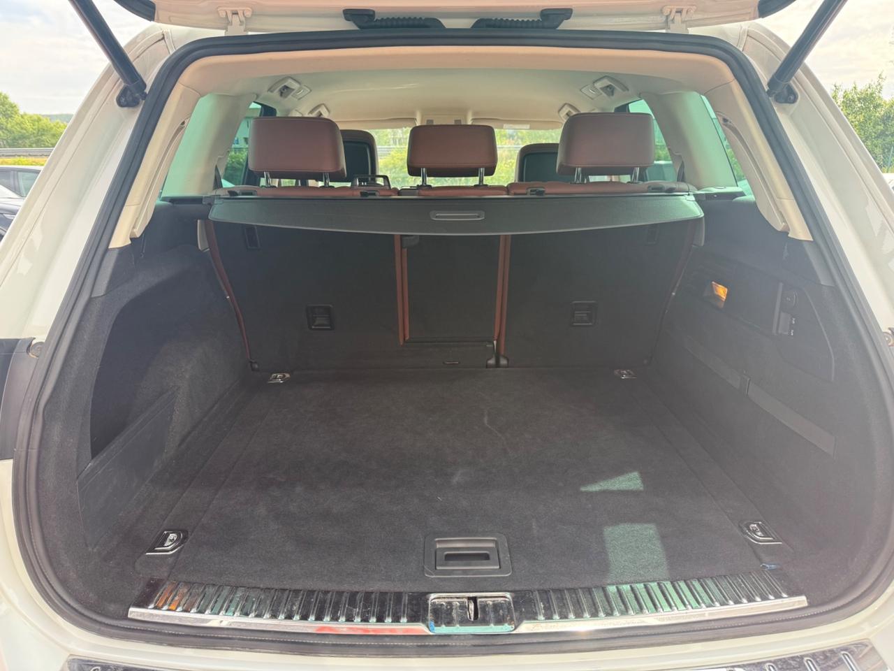 Volkswagen Touareg 3.0 TDI 262 CV tip. BMT Terrain Tech Executive