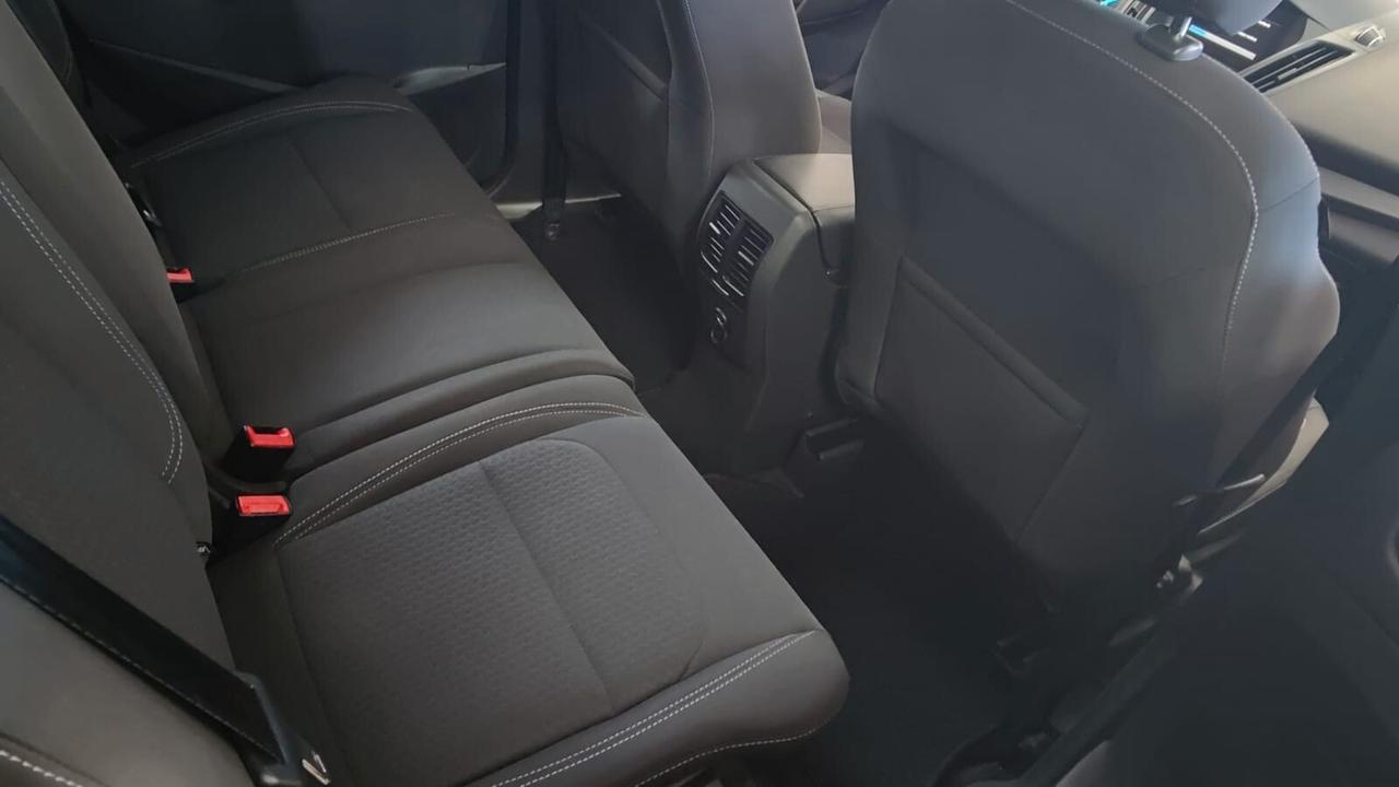 Ford Kuga 2.0 TDCI 150CV 4WD Titanium Powershift Business