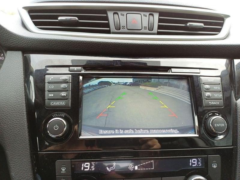 Nissan Qashqai 1.5 dCi Business KM 24.500 CERTIFICATI-GARANZIA