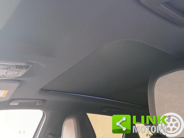 PEUGEOT 3008 Hybrid4 300 e-EAT8 GT Line