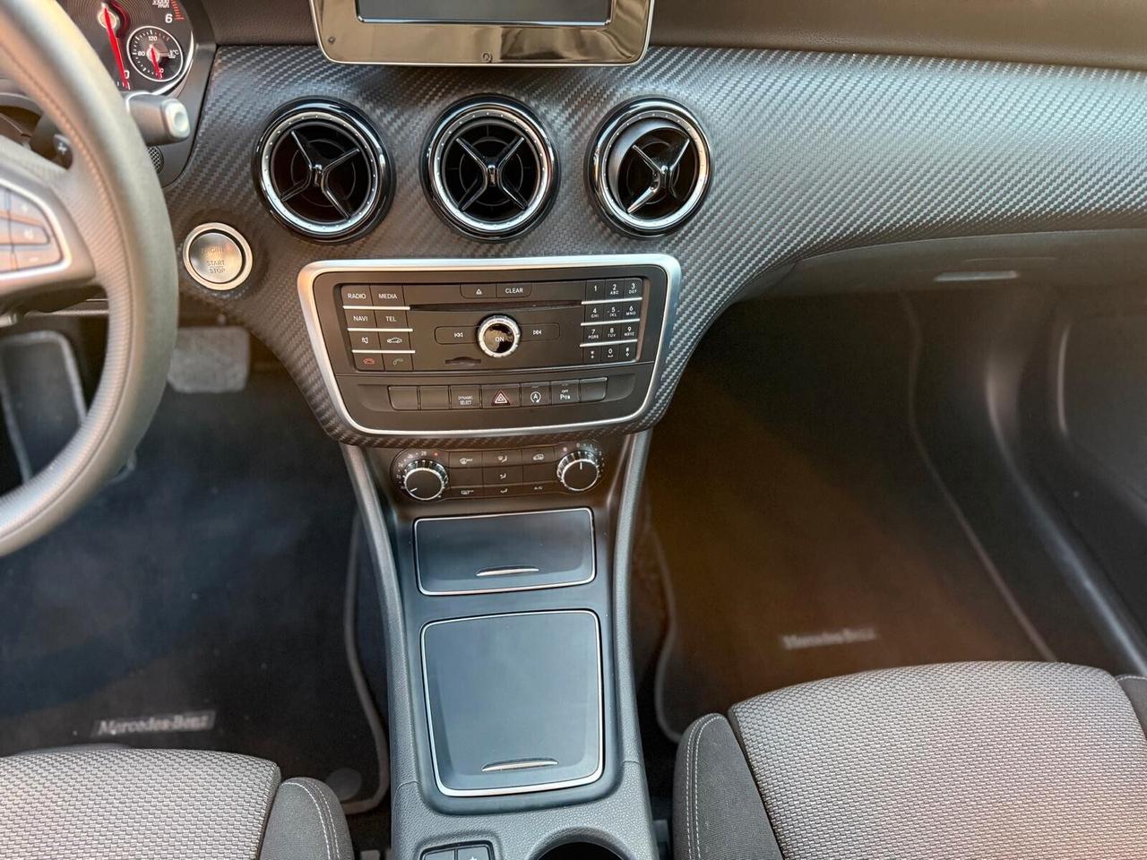 GLA 180d Automatic Premium UNICO PROPRIETARIO