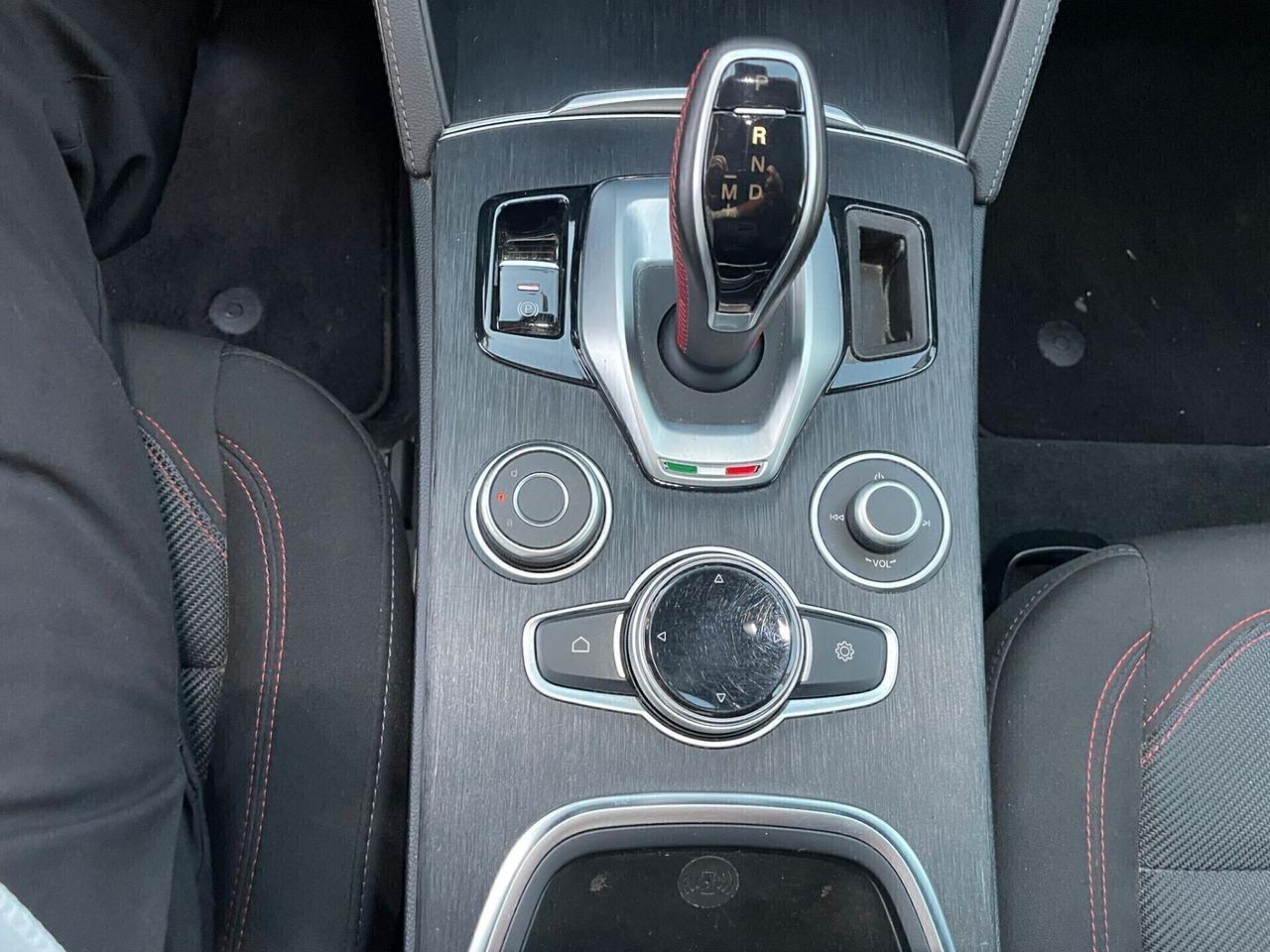 Alfa Romeo Stelvio 2.2 Turbodiesel 190 CV Q4 Business
