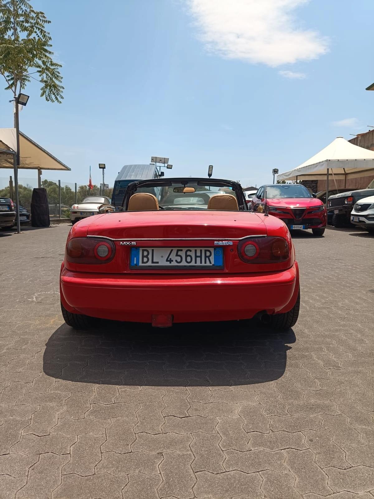 Mazda MX-5 1.6i 16V cat